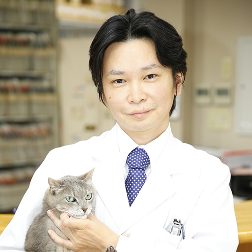 病院長　獣医師　辻　和弘